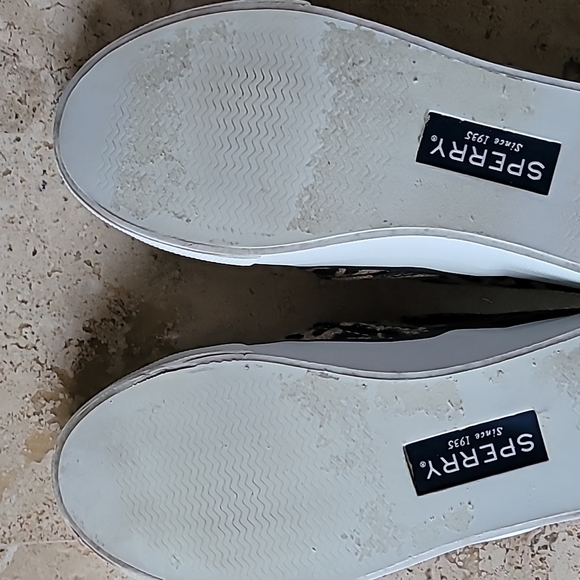 SPERRY Top-siders animal print slip ons. Size 6. - Picture 10 of 11